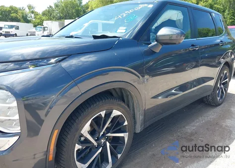 2024 Mitsubishi Outlander Se 2.5 S-Awc/Se Black Edition S-Awc/Se Black Edition W/Pano Roof S-Awc/Se Ralliart S-Awc from USA, damaged, VIN JA4J4VA88RZ050349